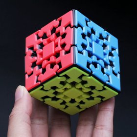 YuMo 3D Gear 3x3x3 Magic Cube Stickerless