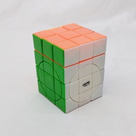 Calvin's 3x3x5 Super i-Cube center-shifted 334 Cube