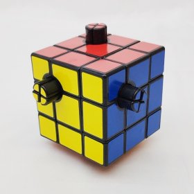 Calvin's Puzzles Tim Button Cube (1-Hole, 1/4) Black Body