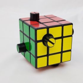 Calvin's Puzzles Tim Button Cube (1-Holes, 1/2)