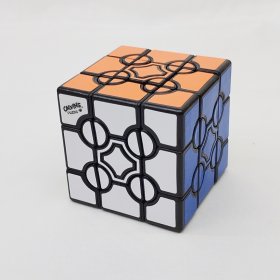 Calvin's Puzzle Sam GearOrbit Bandaged-4 Cube